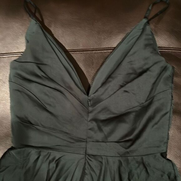 La Femme Woman Green Gown Formal Dress - Picture 10 of 16